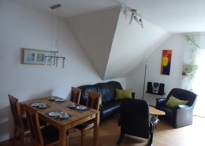 Am Kurzentrum 16 * 卡罗利嫩西尔