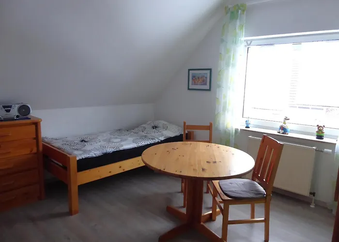 Am Kurzentrum 16 * 卡罗利嫩西尔